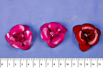 Украшение "Розы крупные" брак - купить в Евпатории. Цена: 66.10 руб.